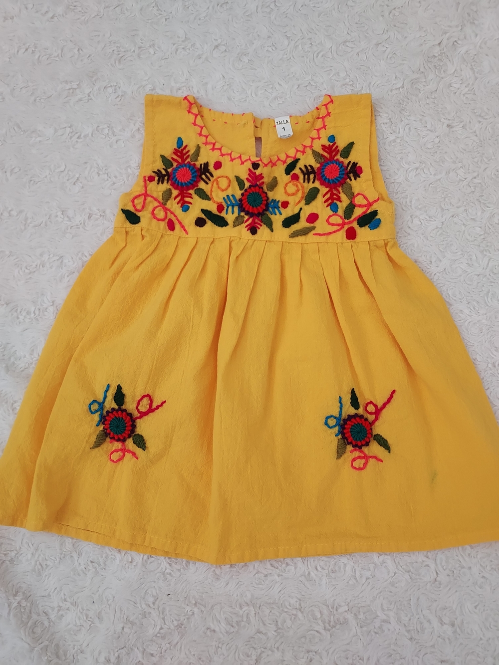 Girls Bright Yellow Vibrant Floral Embroidered Guatemalan Summer Dress Talla 1